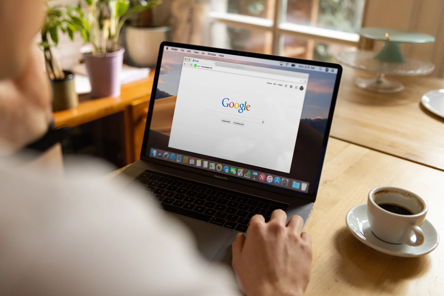 Nisan-Mayıs 2026 Google algoritma güncellemeleri SEO etkileri