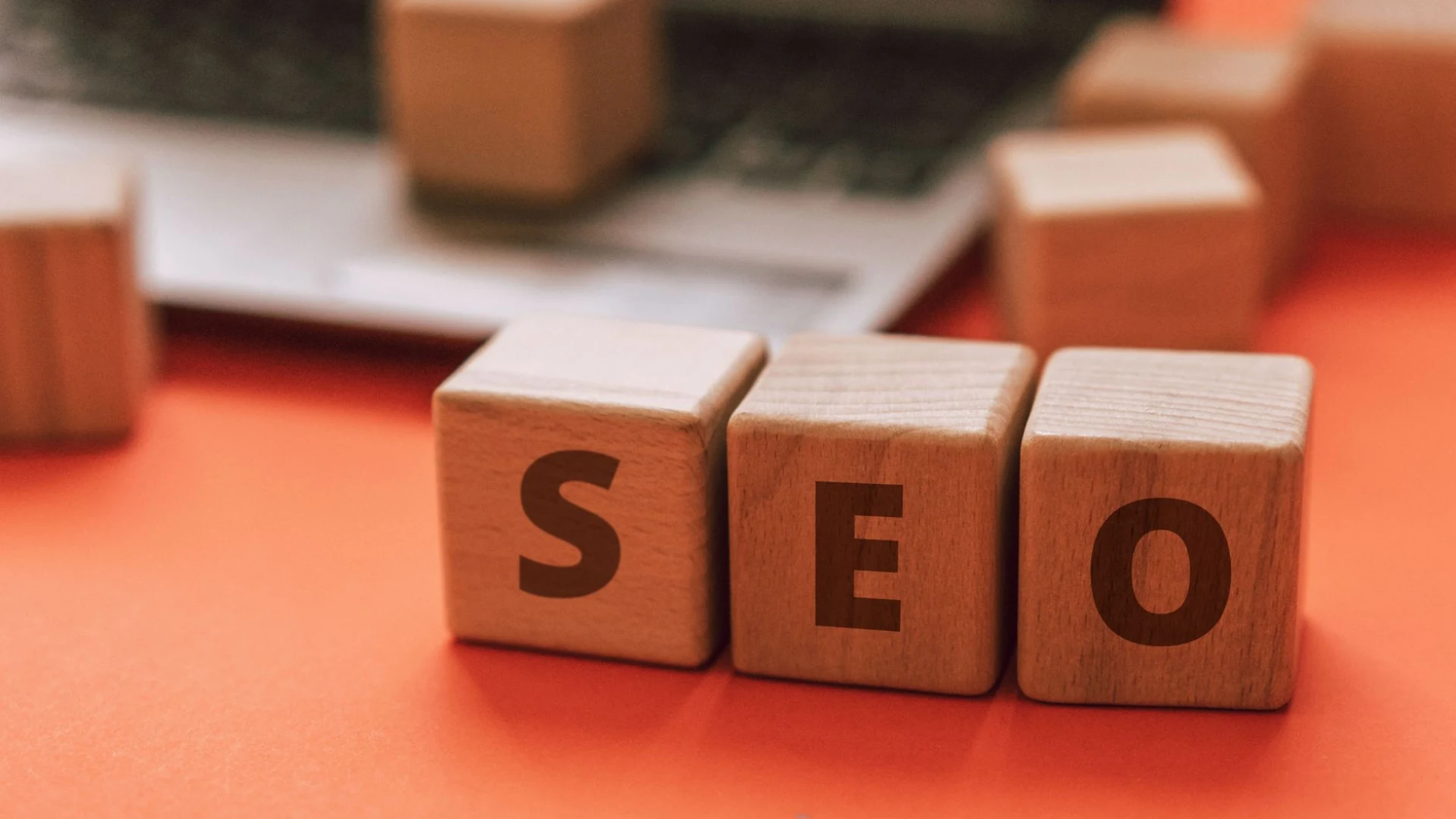 Yapay Zeka Destekli Ücretsiz SEO Araçlarıyla İçerik Stratejinizi Nasıl Güçlendirebilirsiniz?